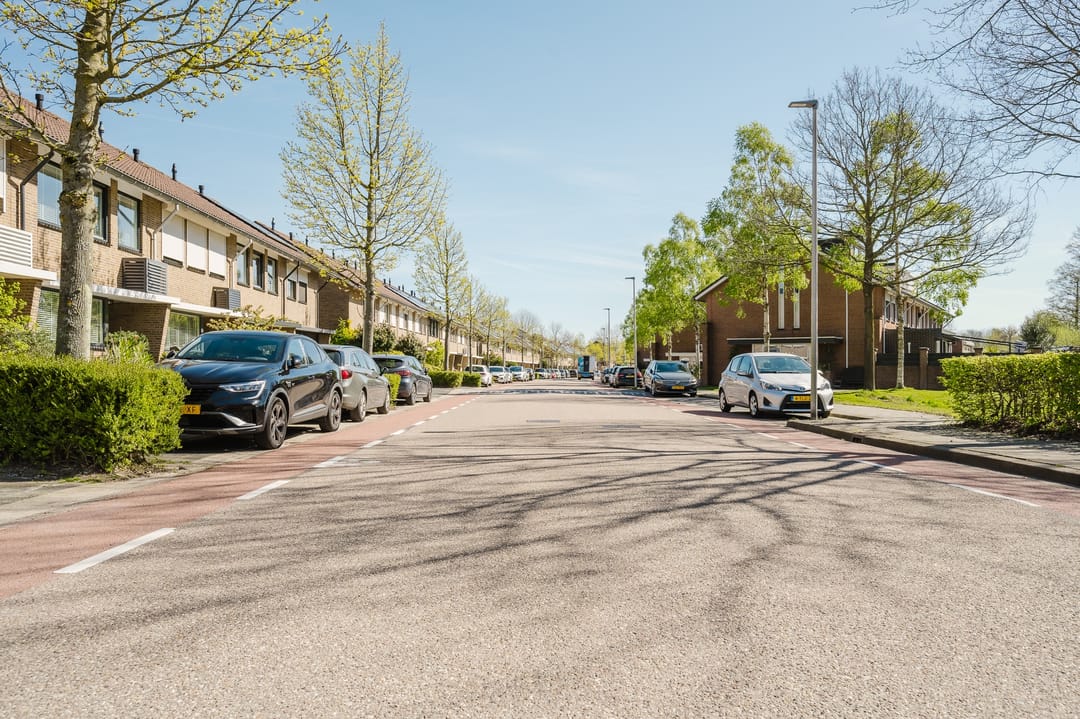 Foto 7 van Jan van Almondestraat 80