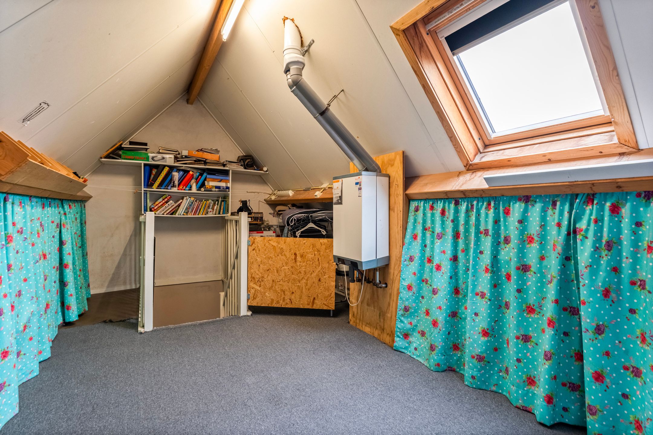 Photo 27 of De Schadde 9