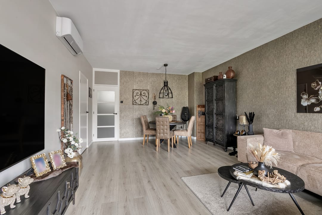 Renovated corner apartment with balcony in Presikhaaf — 16