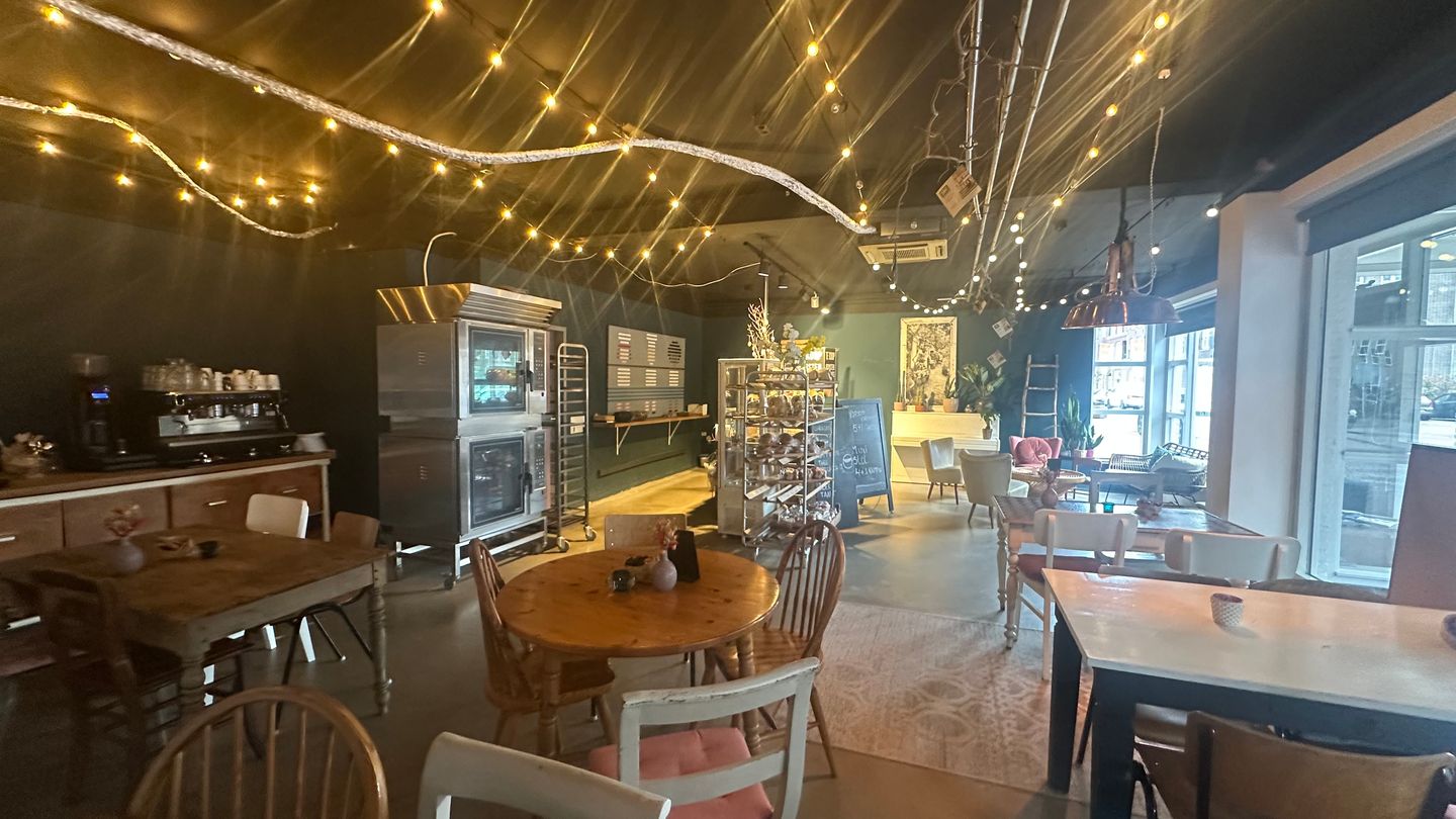 Bekijk foto 3 van Raadhuisstraat 63