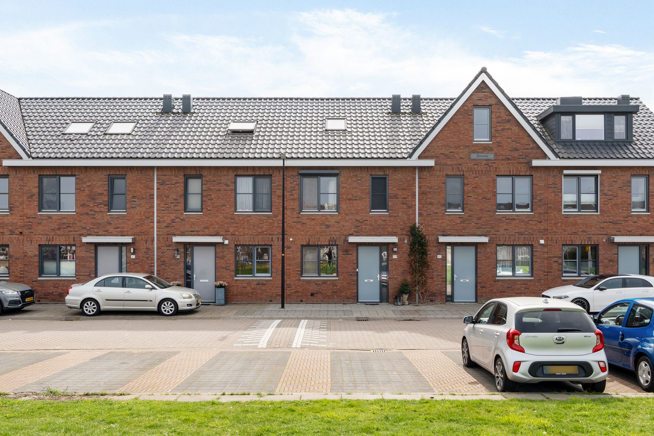 Foto 6 van Hof van Delftsesluis 39