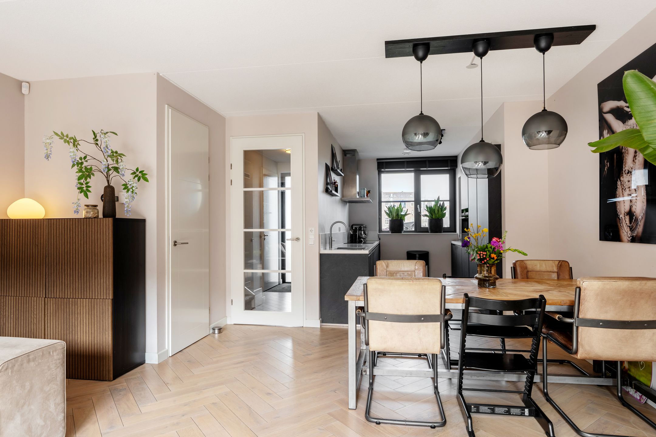 Foto 21 van Hof van Delftsesluis 39