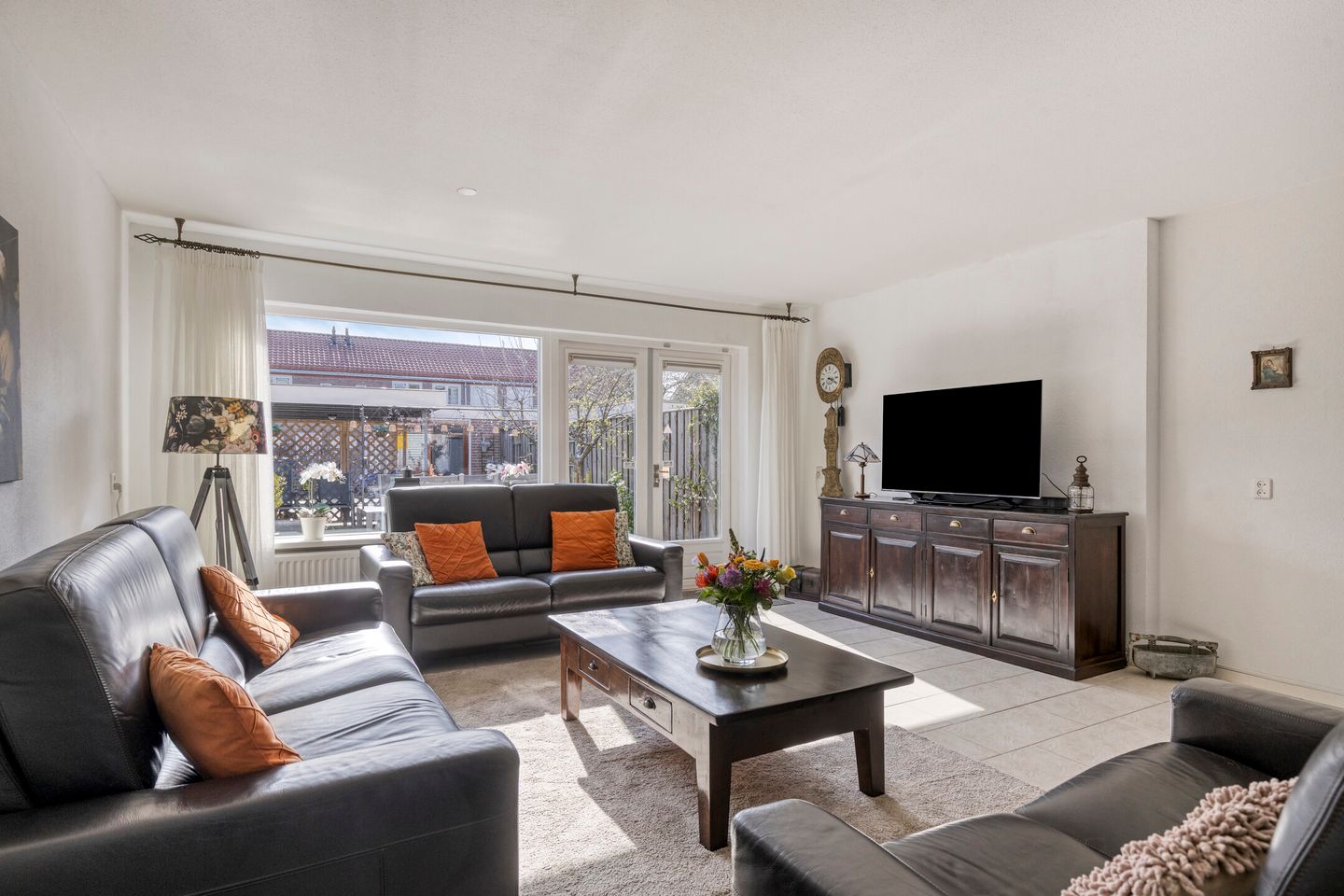 Foto 10 van Van Linschotenstraat 23