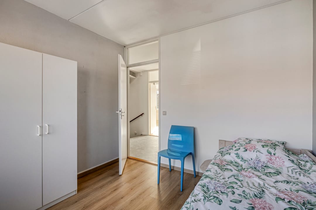 Foto 22 van Van Linschotenstraat 23