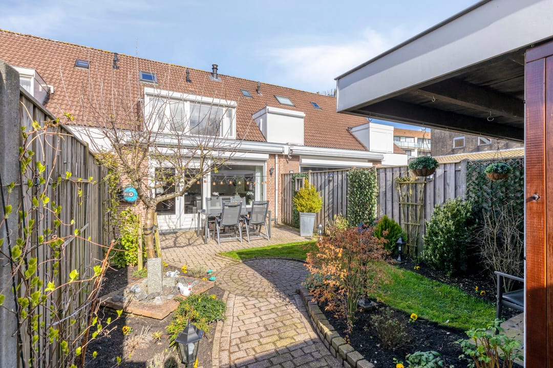 Foto 32 van Van Linschotenstraat 23