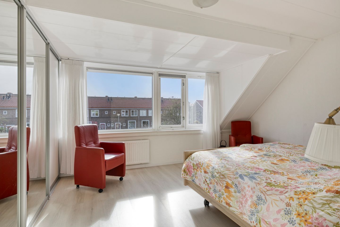 Foto 20 van Van Linschotenstraat 23