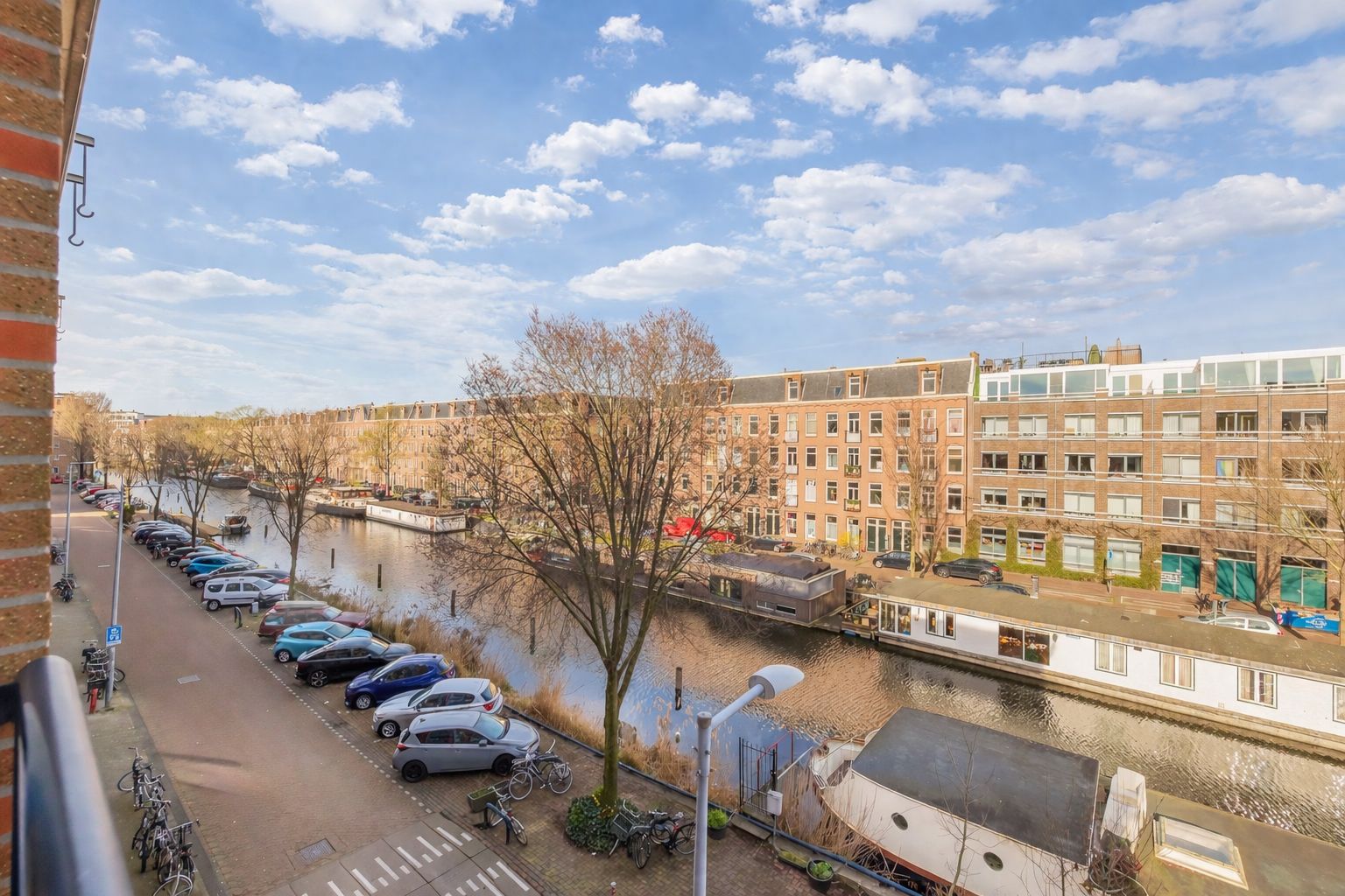 Spacious corner apartment with water views and south-facing balcony in Amsterdam West — 18