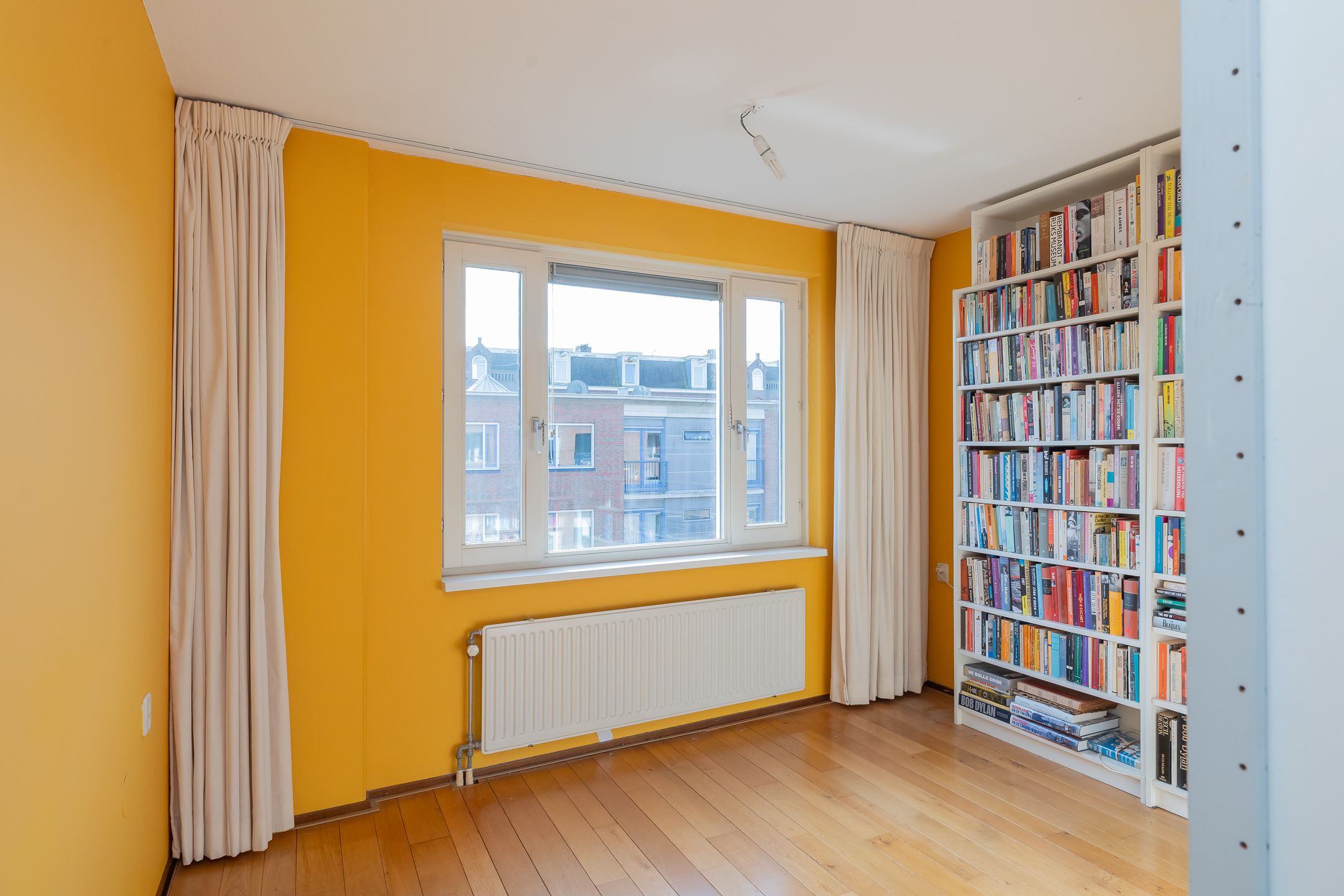 Spacious corner apartment with water views and south-facing balcony in Amsterdam West — 24