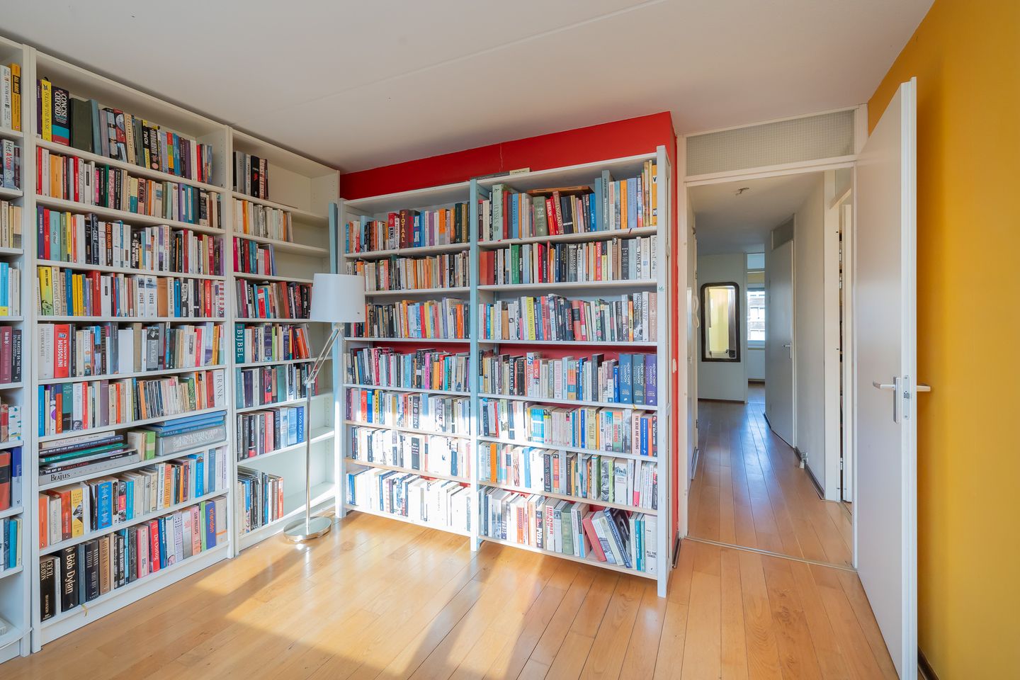 Spacious corner apartment with water views and south-facing balcony in Amsterdam West — 25