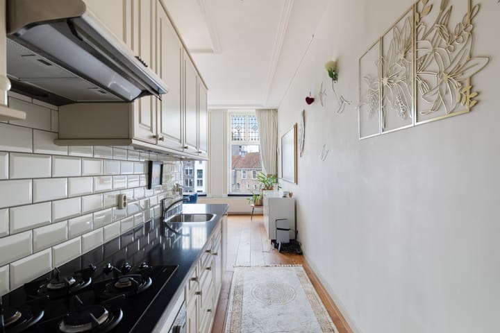 Photo 3 of Aelbrechtskolk 21-A