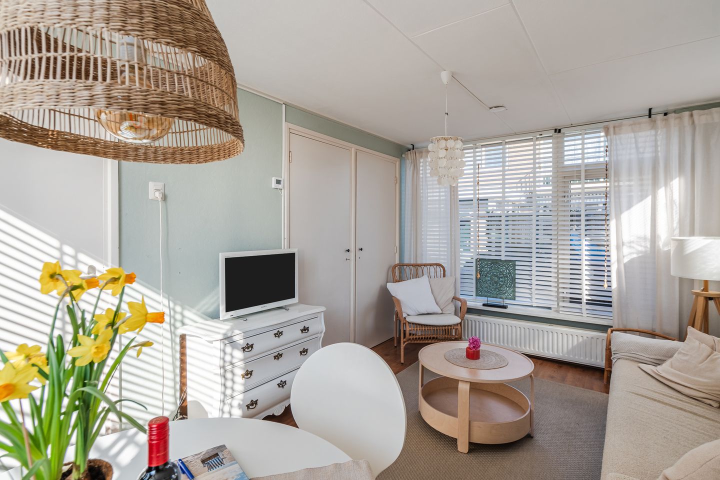 End house with summer house near the beach in Egmond aan Zee — 49