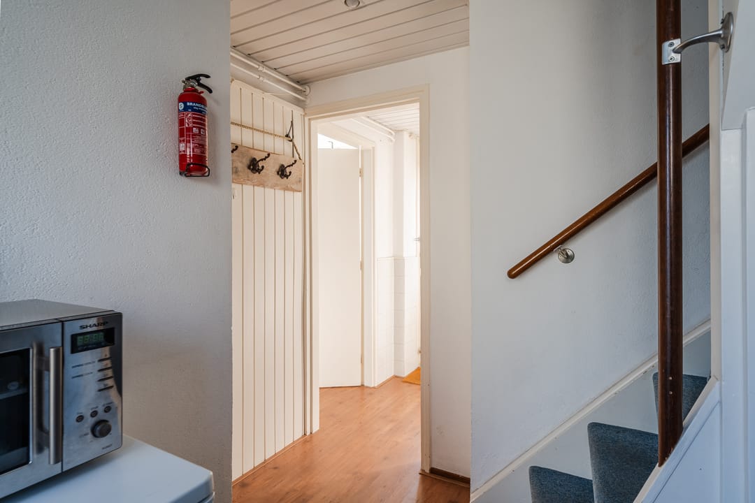 End house with summer house near the beach in Egmond aan Zee — 52