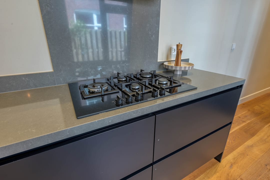 Foto 41 van De Constant Rebecquestraat 60