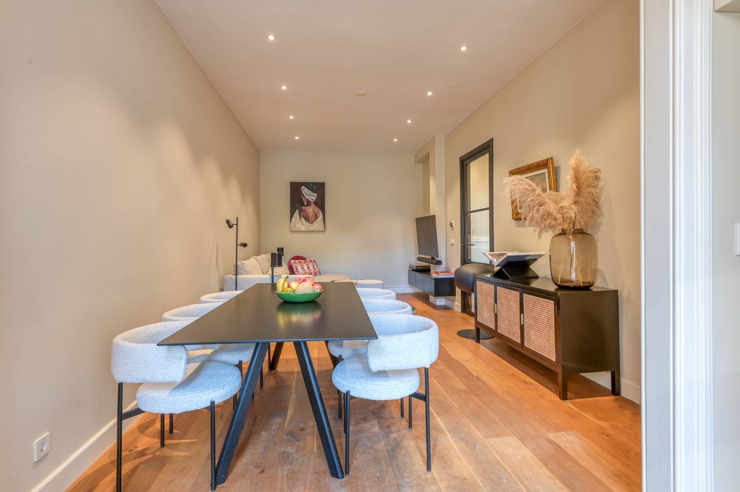 Foto 34 van De Constant Rebecquestraat 60