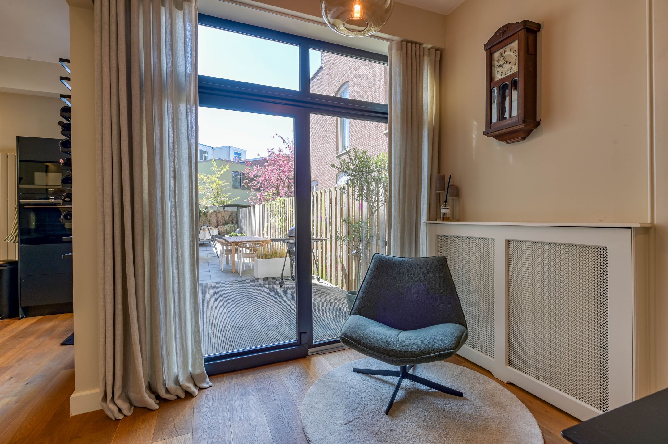 Foto 21 van De Constant Rebecquestraat 60