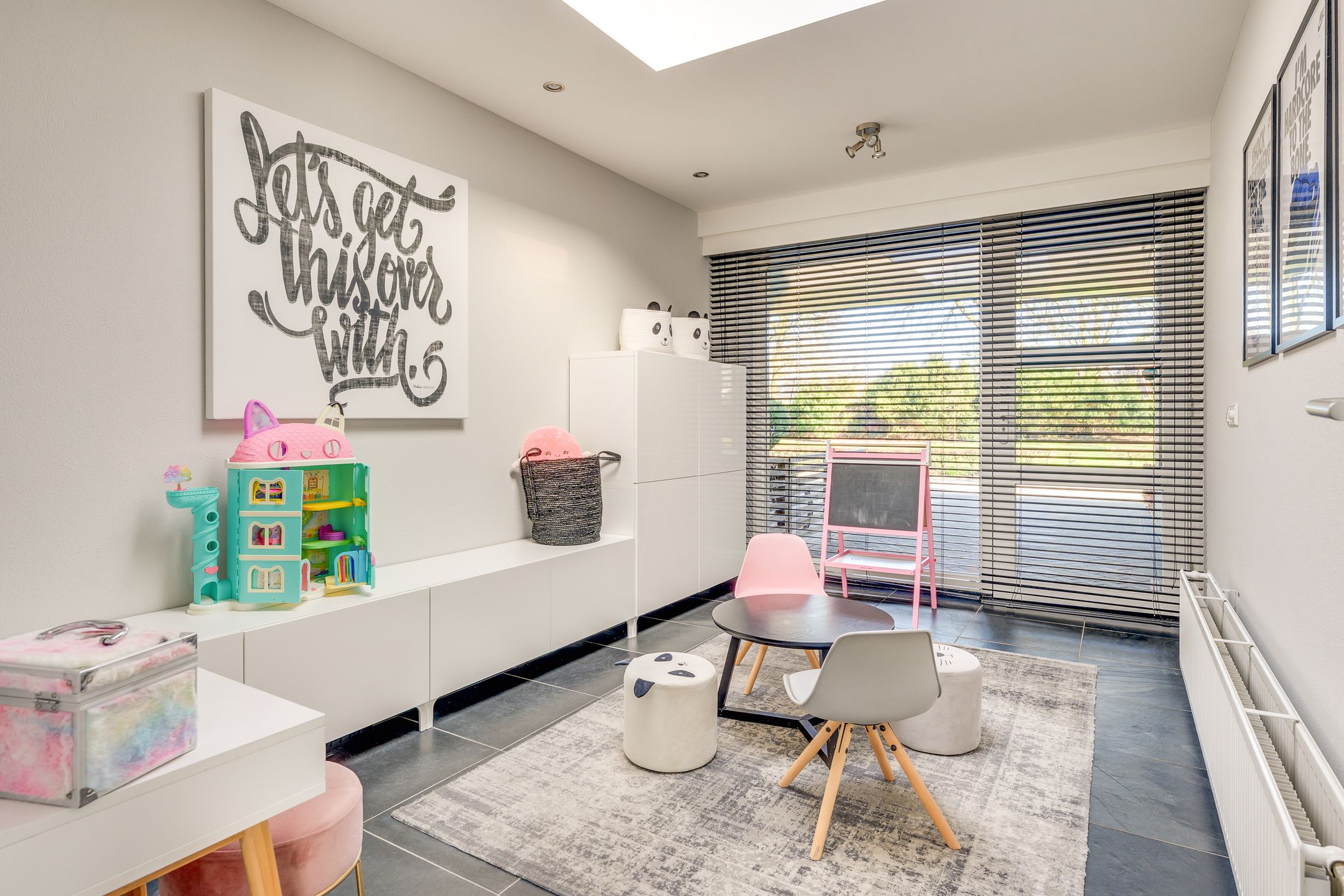 Spacious semi-detached family home with south-facing garden and canopy in Heeze — 24