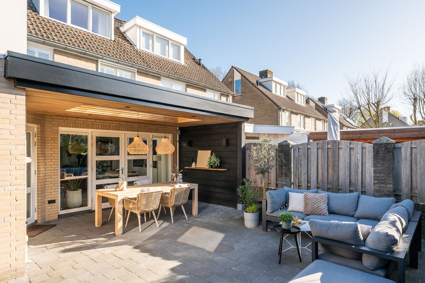 Spacious semi-detached family home with south-facing garden and canopy in Heeze — 44