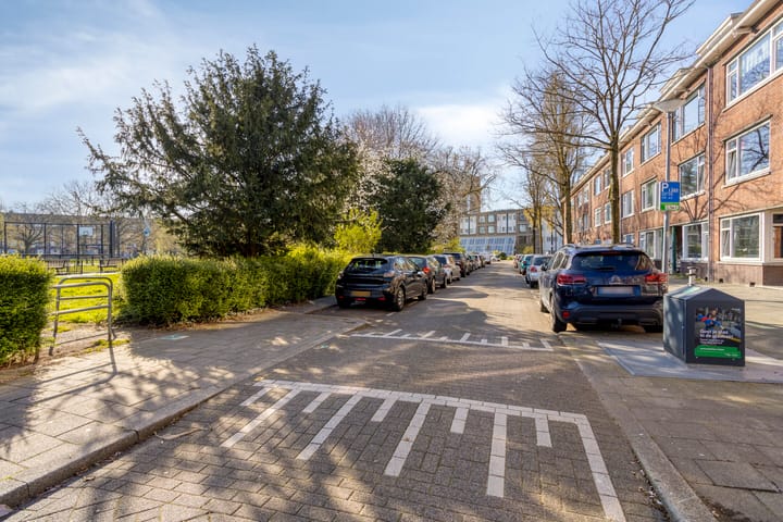 Foto 3 van Amelandseplein 42-C