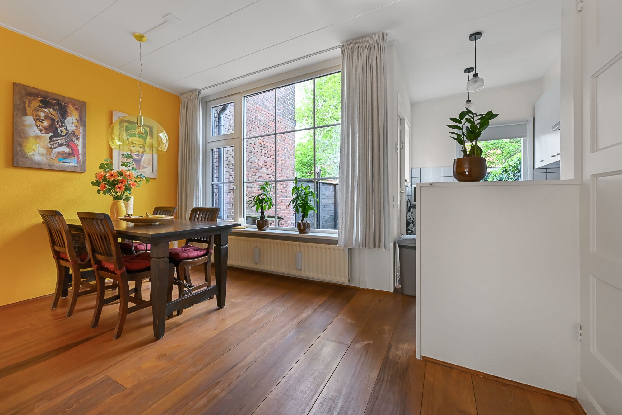 Characterful terraced house with three bedrooms and sunny southwest garden — 12