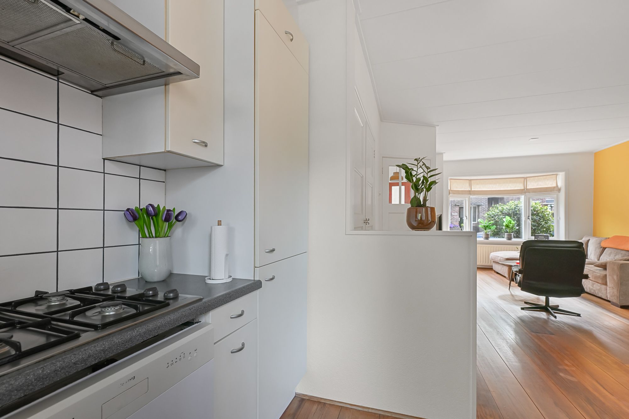Characterful terraced house with three bedrooms and sunny southwest garden — 15