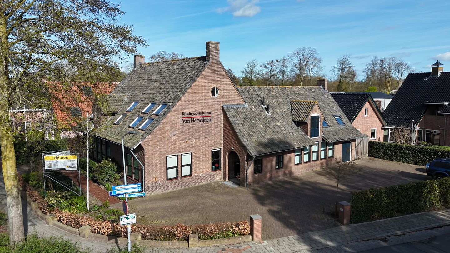 View photo 1 of Luxoolseweg 2