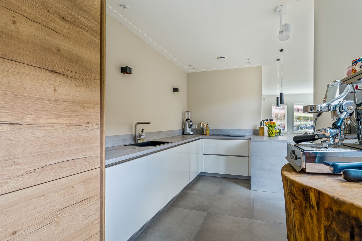 Foto 20 van Lorentzweg 61