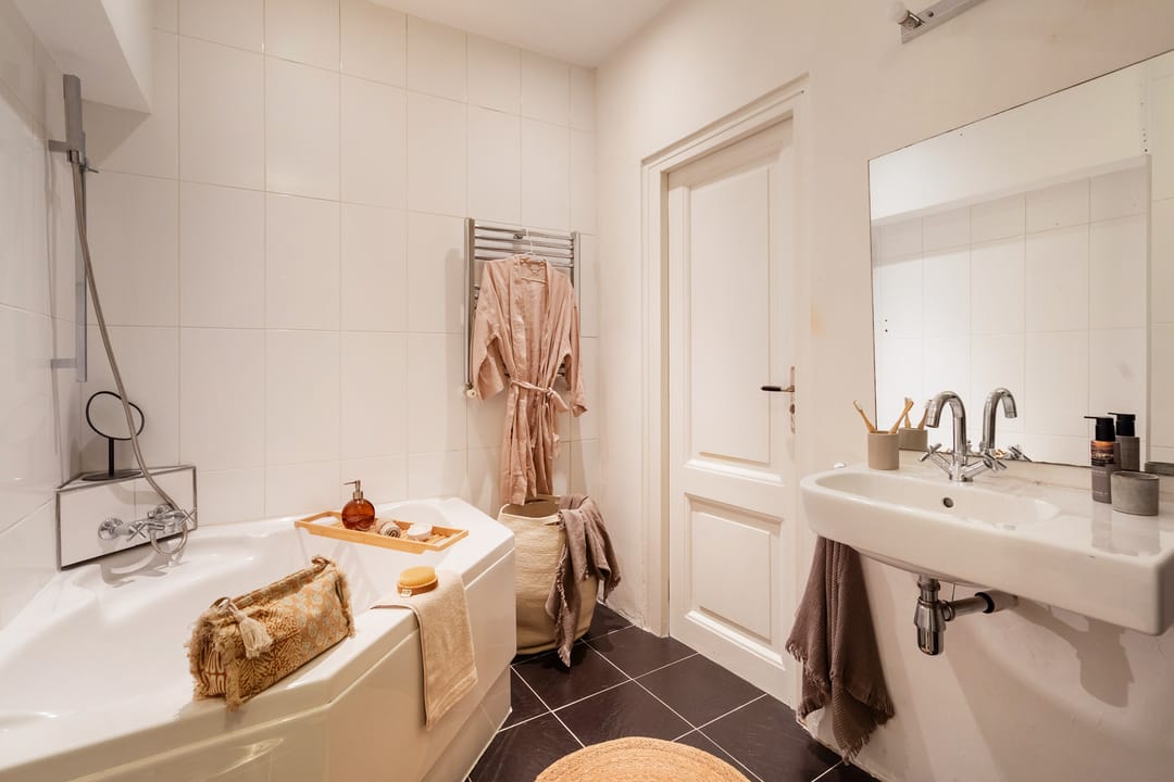 Charming Corner Apartment in Historic Utrecht Centre — 22