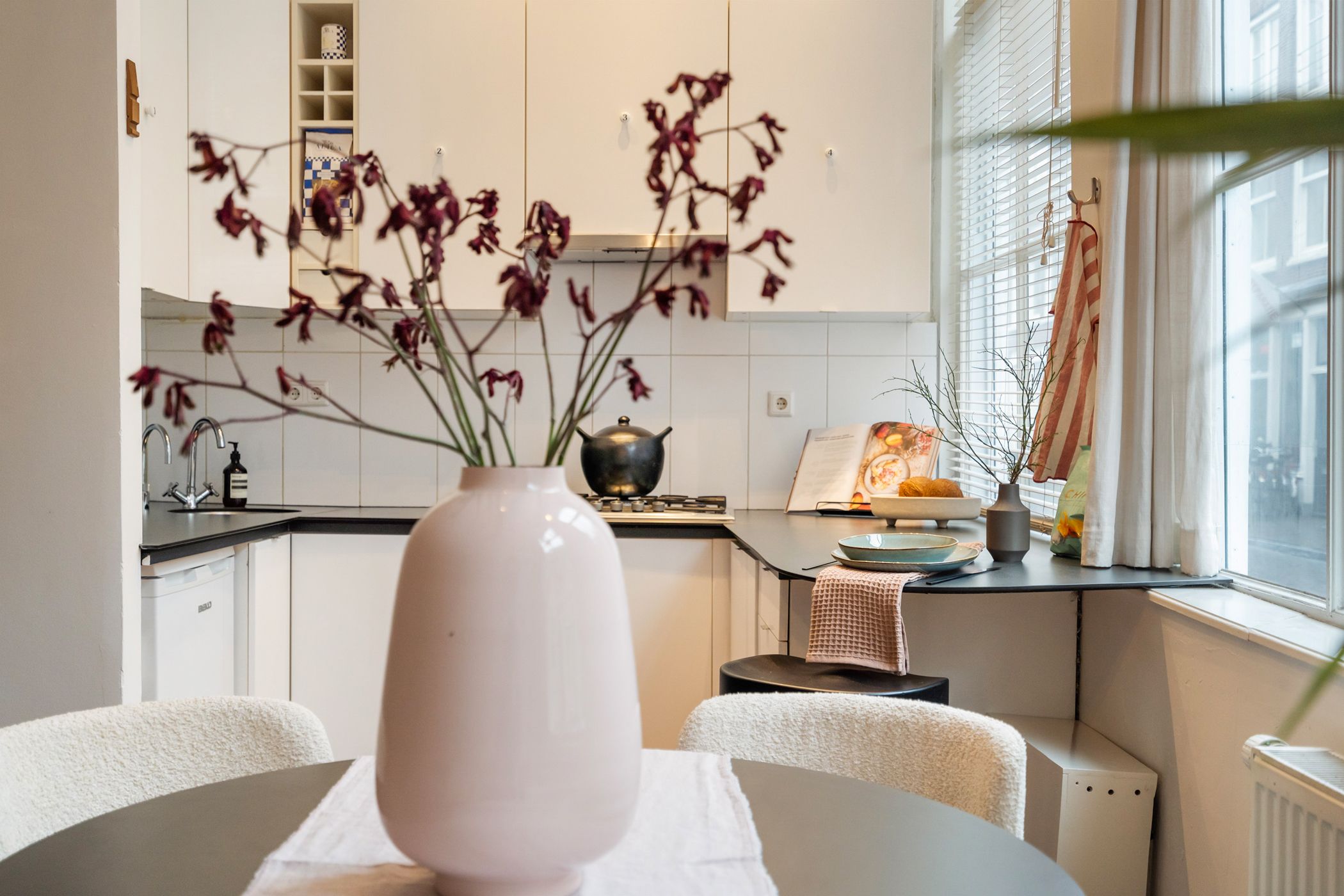 Charming Corner Apartment in Historic Utrecht Centre — 15