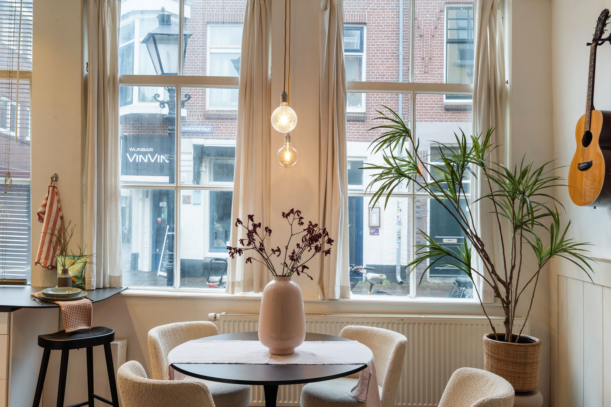 Charming Corner Apartment in Historic Utrecht Centre — 12