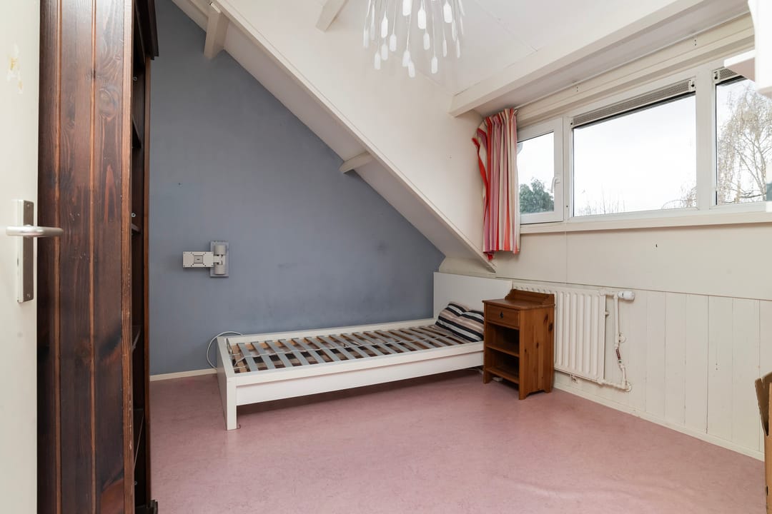 Charming 1930s Terraced House with Five Bedrooms in Hillegersberg — 13