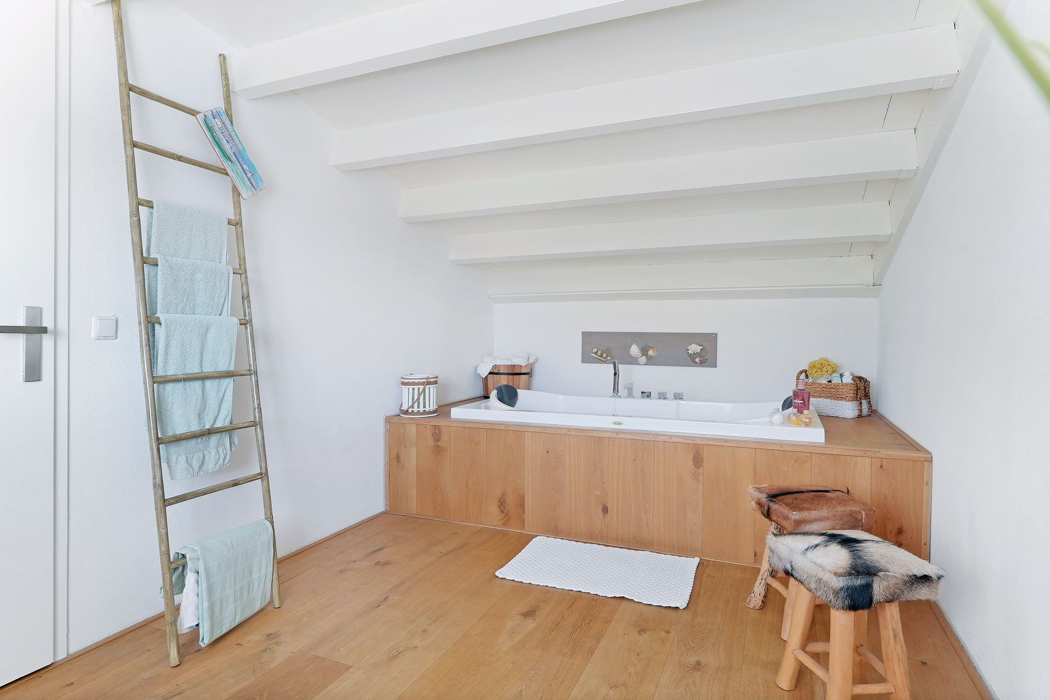 Foto 24 van Rommestraat 3