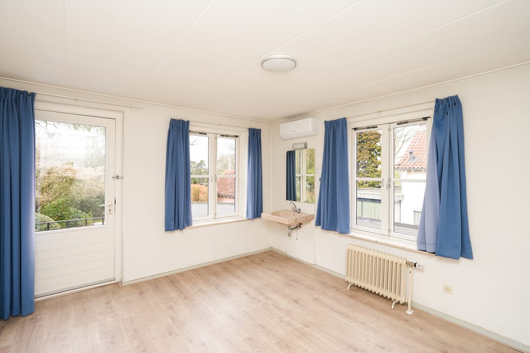 Foto 22 van Moses en Aäronlaan 21