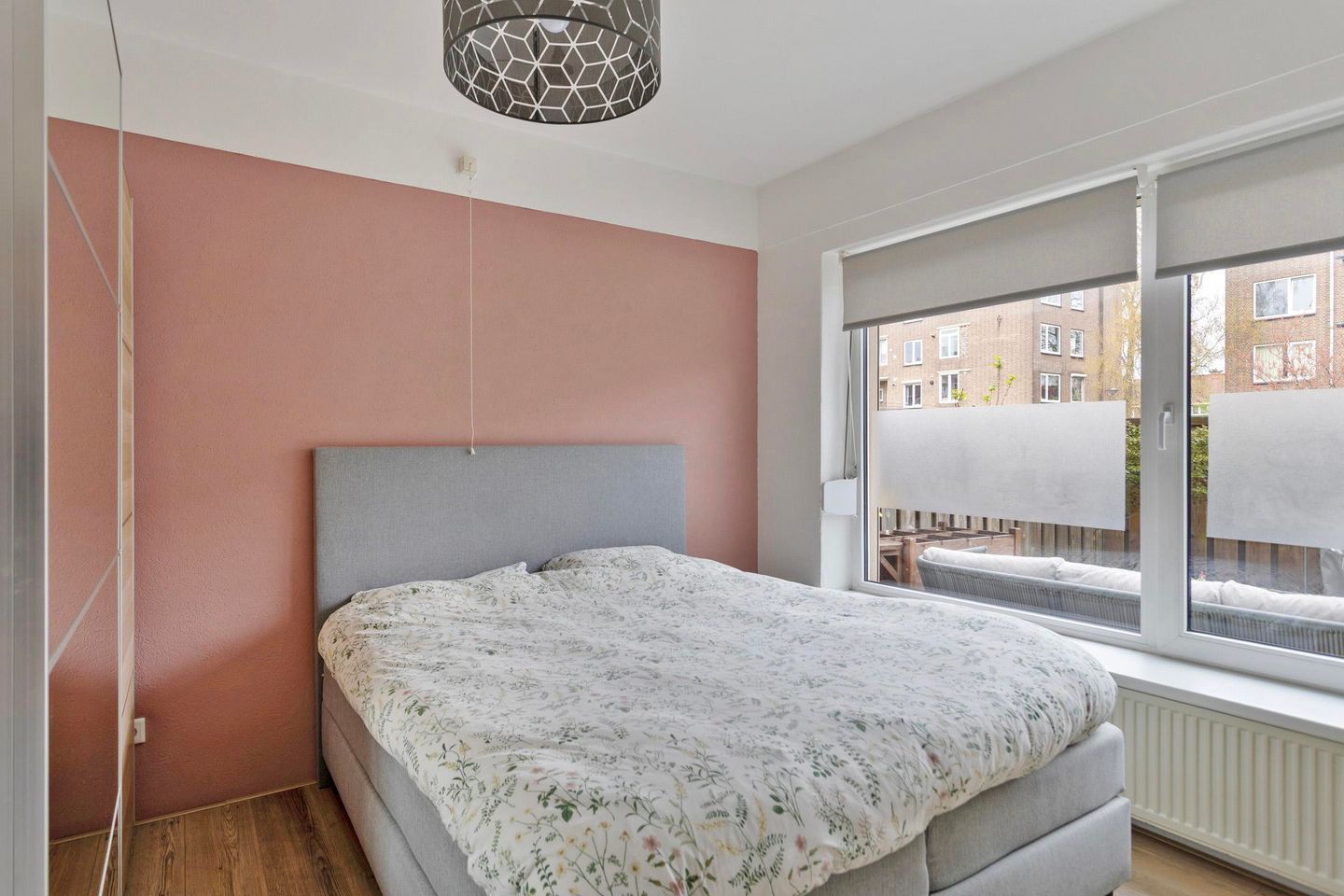 Beautiful Apartment with Front and Back Garden in Hazenkamp — 14