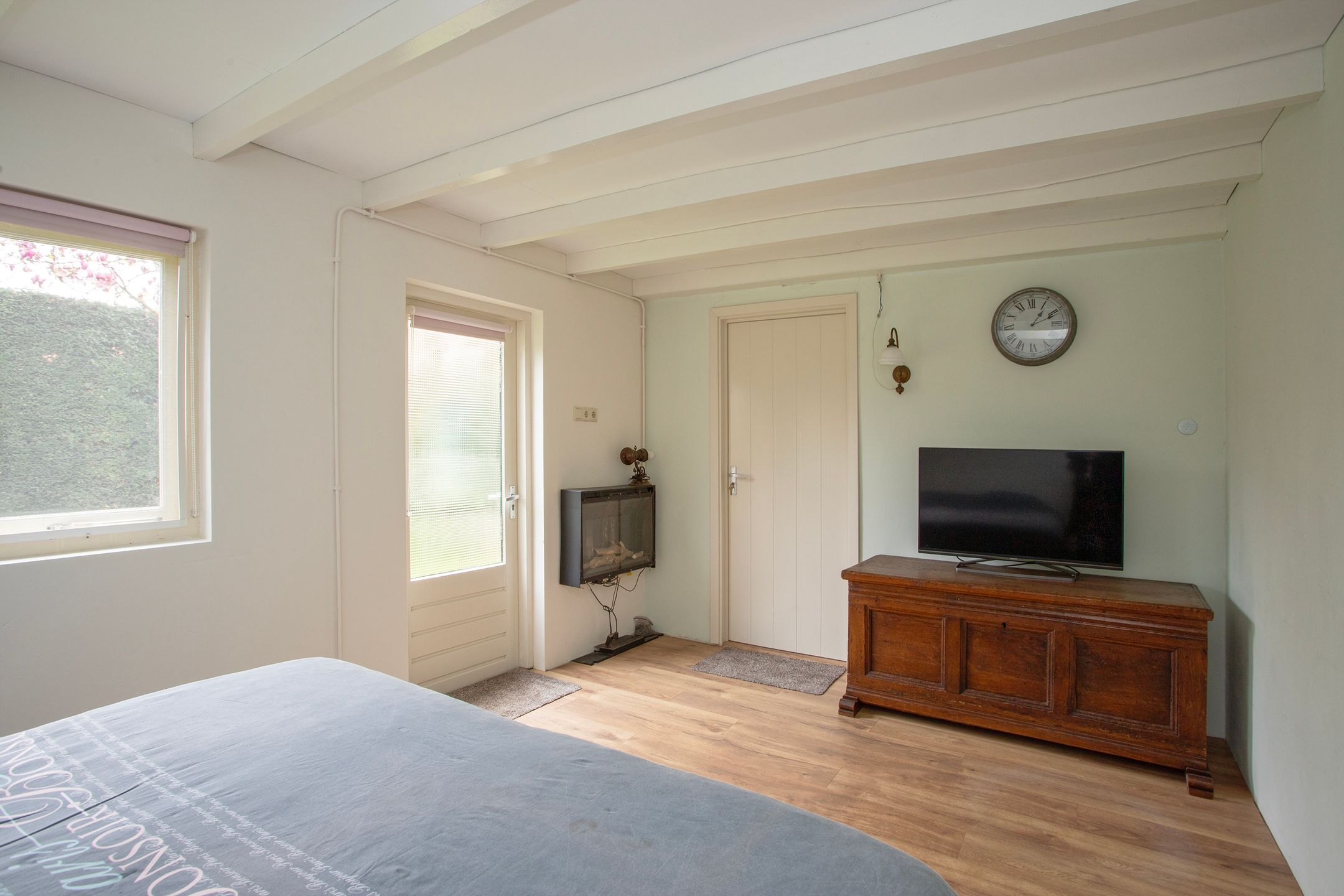 Spacious semi-detached home with guest annex in charming Veldhoven Zeelst — 18