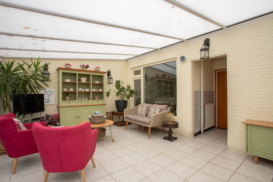 Spacious semi-detached home with guest annex in charming Veldhoven Zeelst — 13