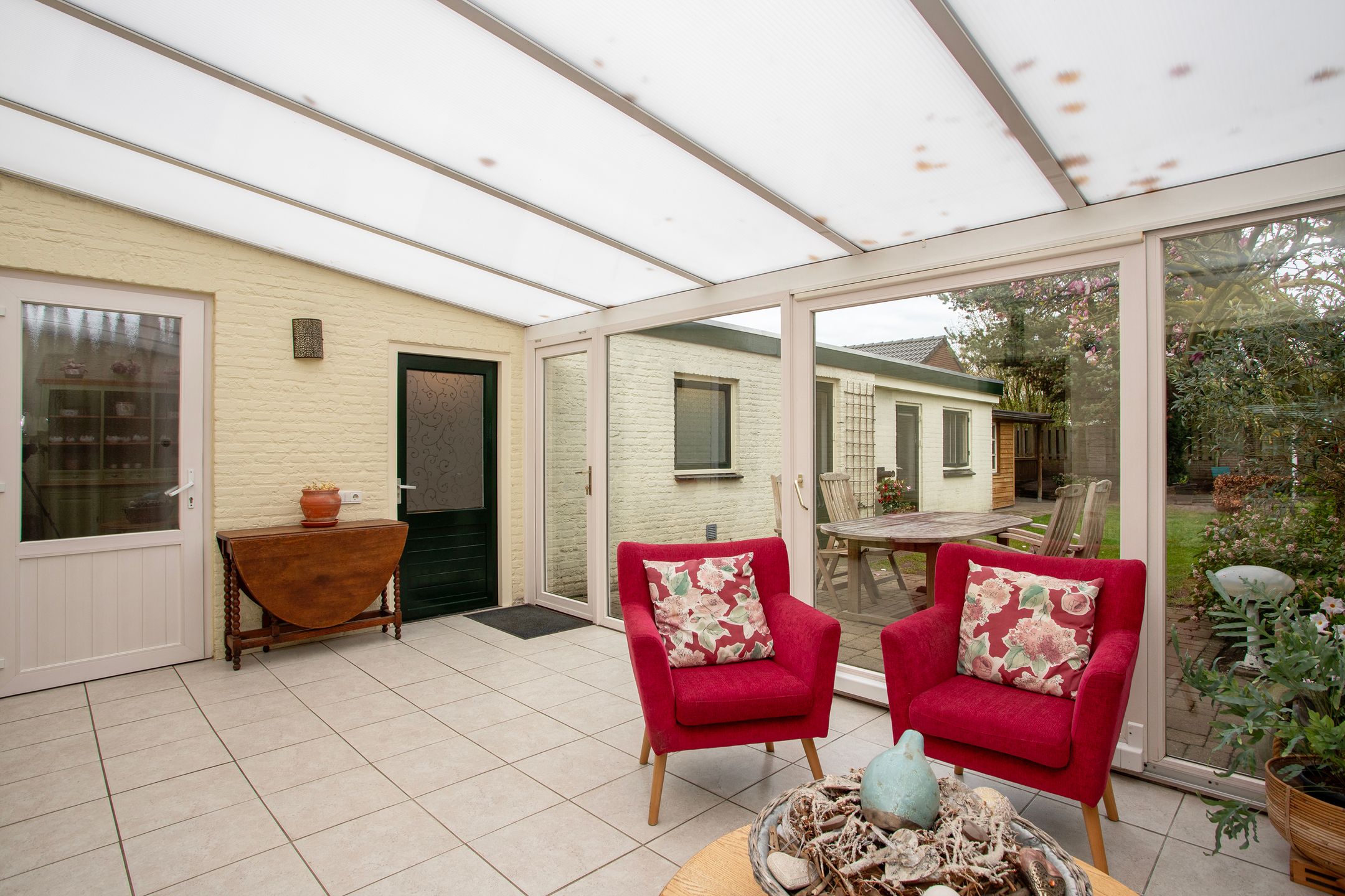 Spacious semi-detached home with guest annex in charming Veldhoven Zeelst — 15