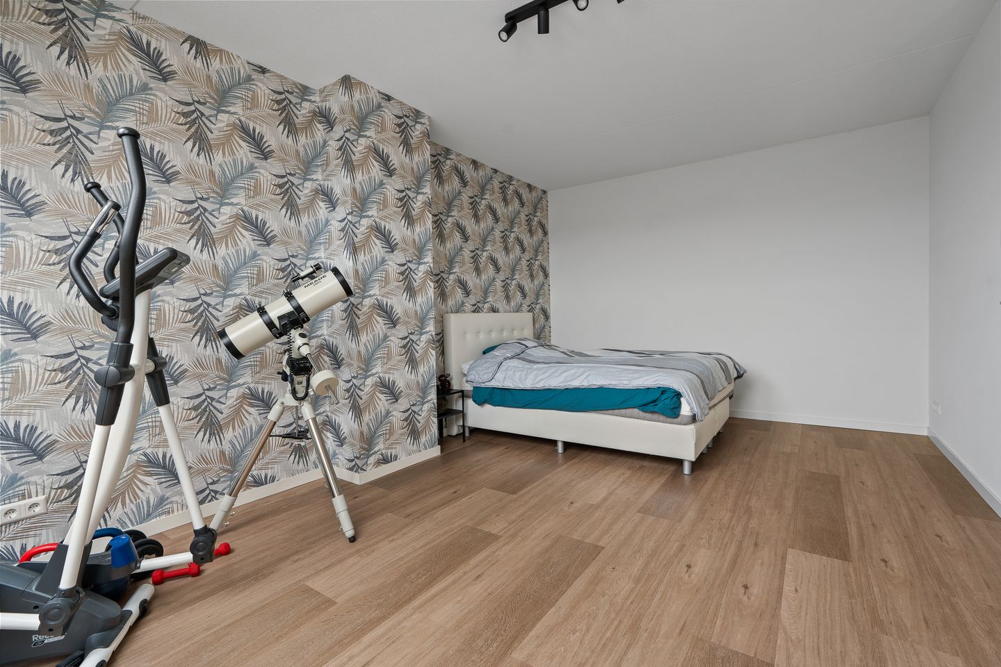 Modern Corner House with 5 Bedrooms and 2 Parking Spots in Sustainable Park Triangel, Waddinxveen — 29
