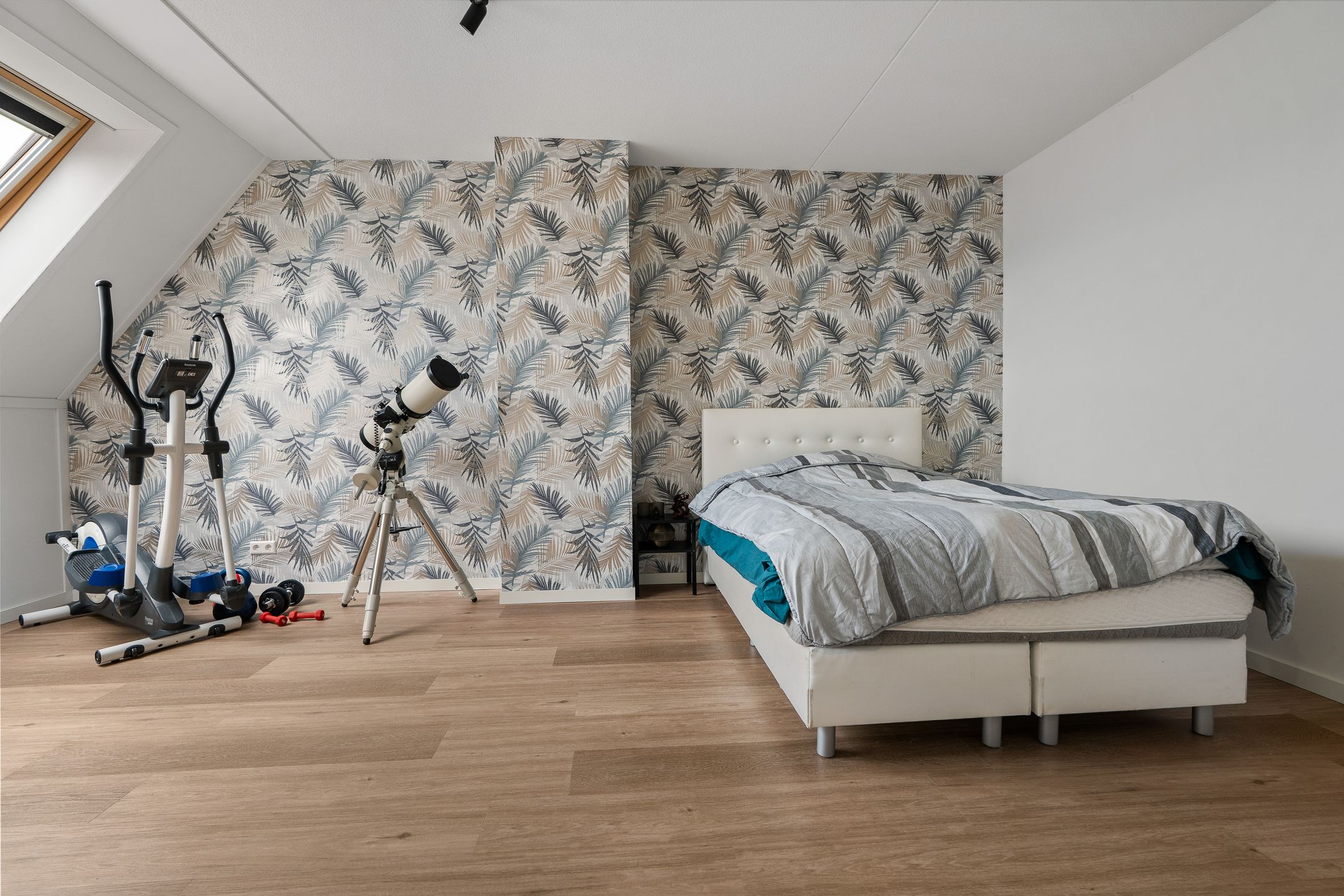Modern Corner House with 5 Bedrooms and 2 Parking Spots in Sustainable Park Triangel, Waddinxveen — 27