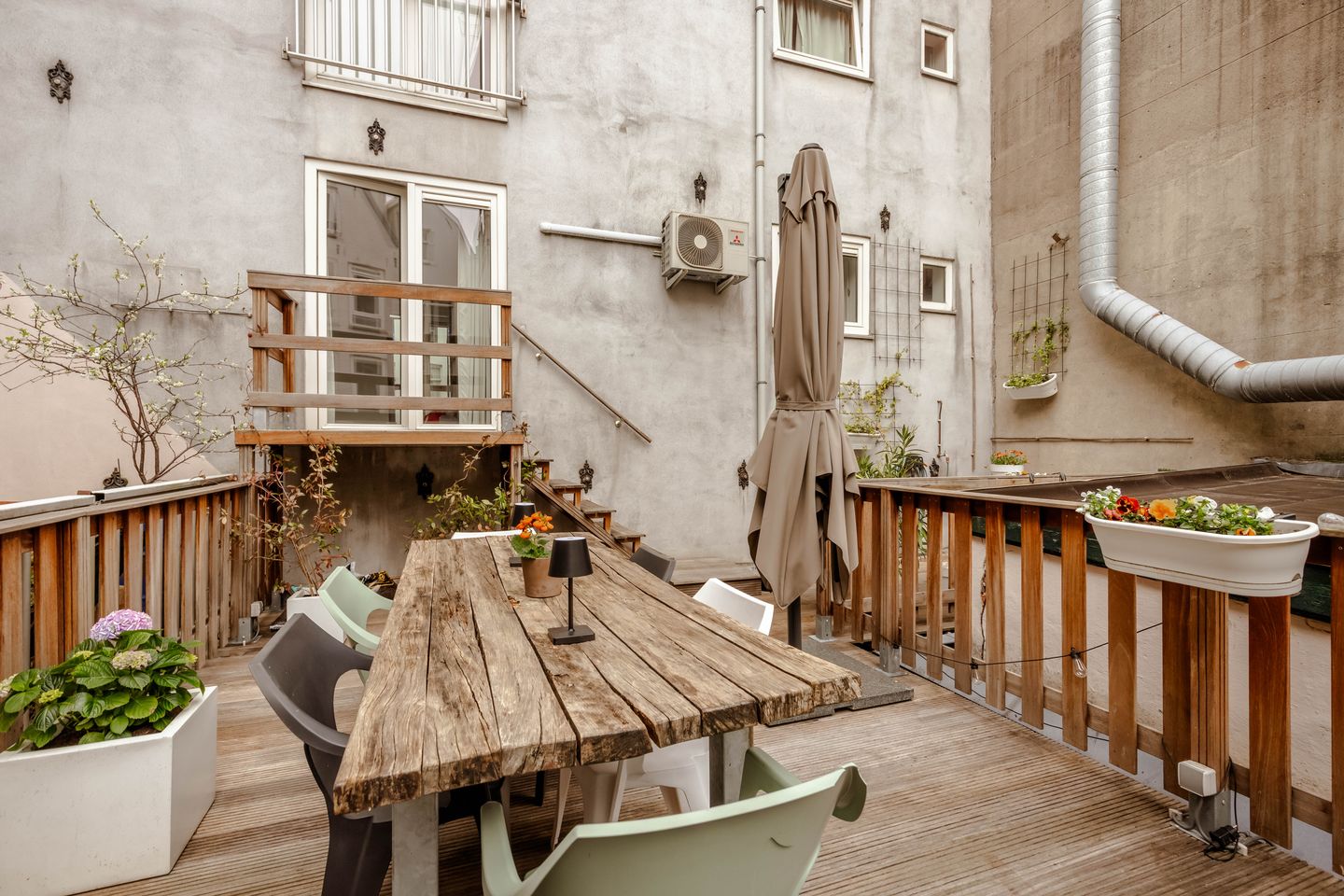 Foto 25 van Albert Cuypstraat 238