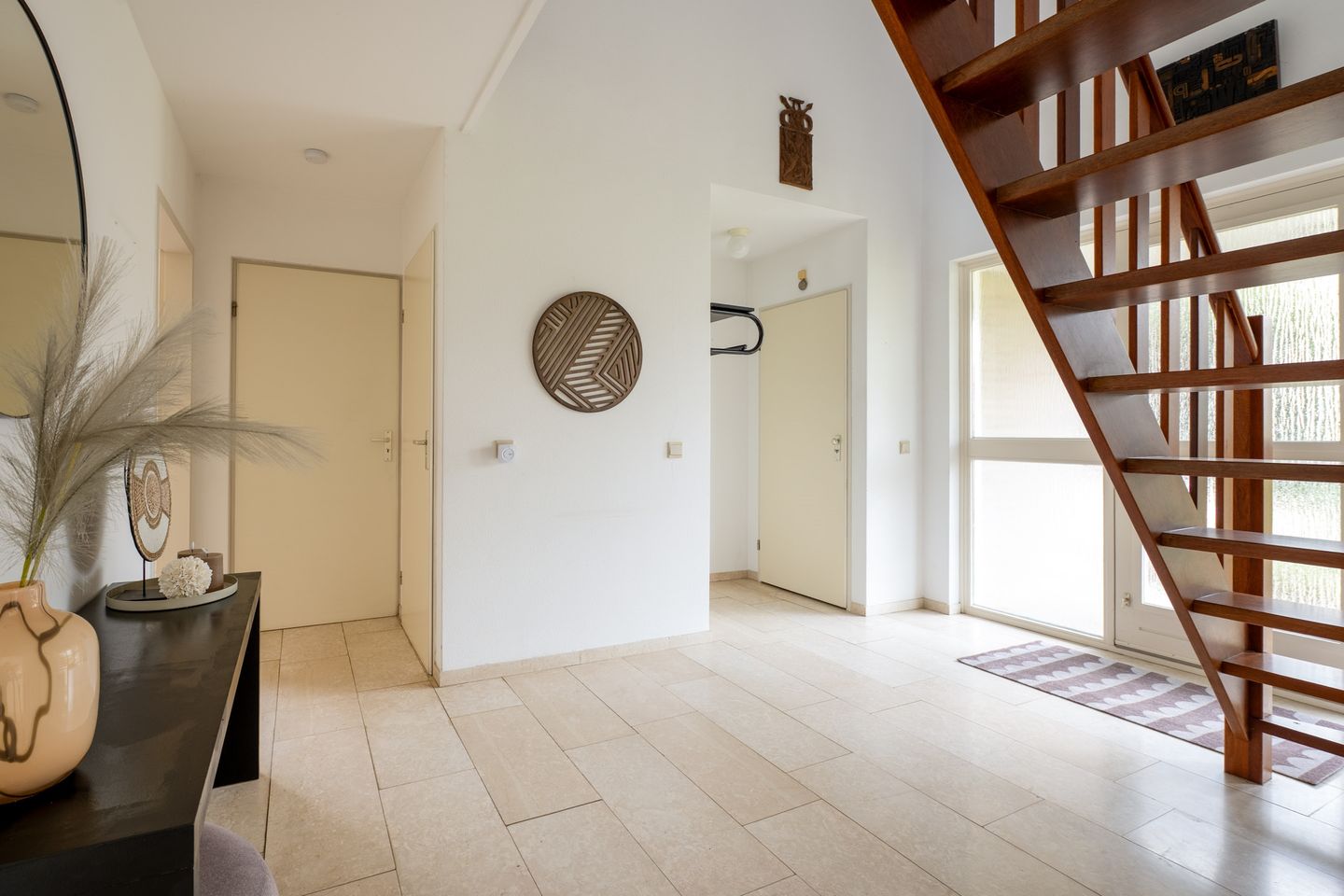Spacious detached family home with 5 bedrooms, ground-floor suite and garage in Tolberg — 19