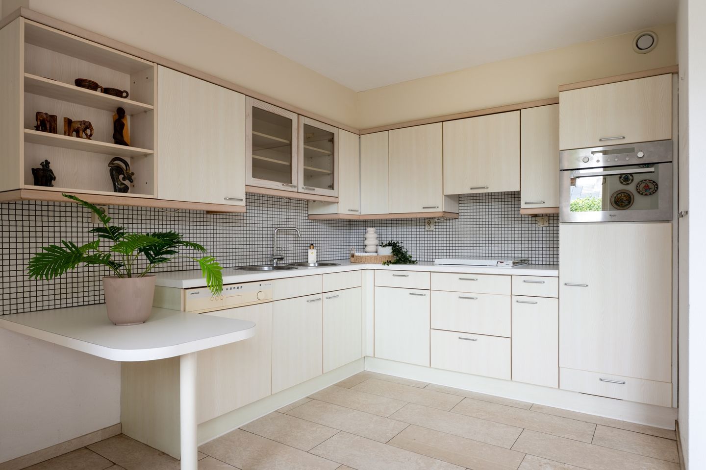 Spacious detached family home with 5 bedrooms, ground-floor suite and garage in Tolberg — 14