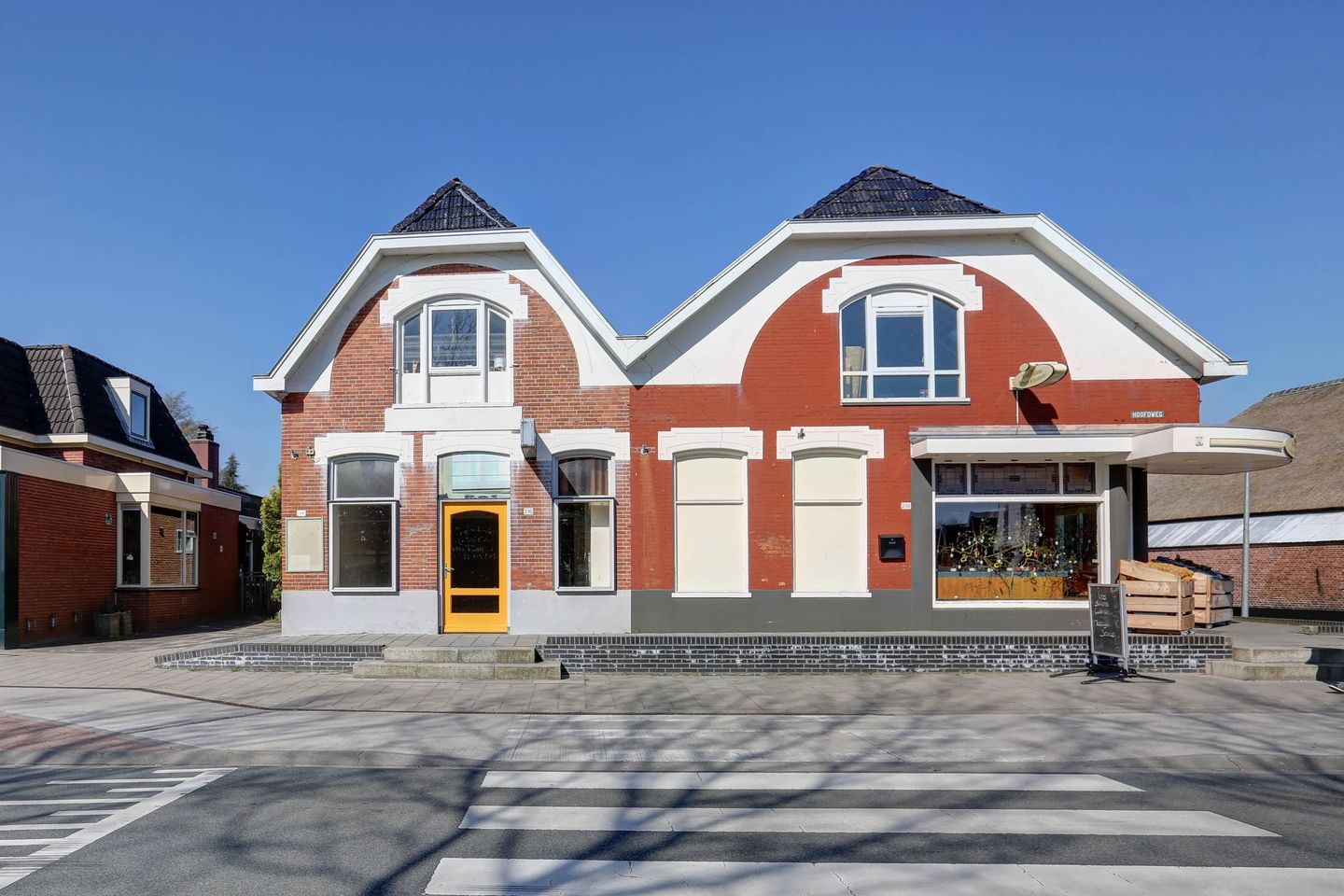 Bekijk foto 2 van Hoofdweg 216