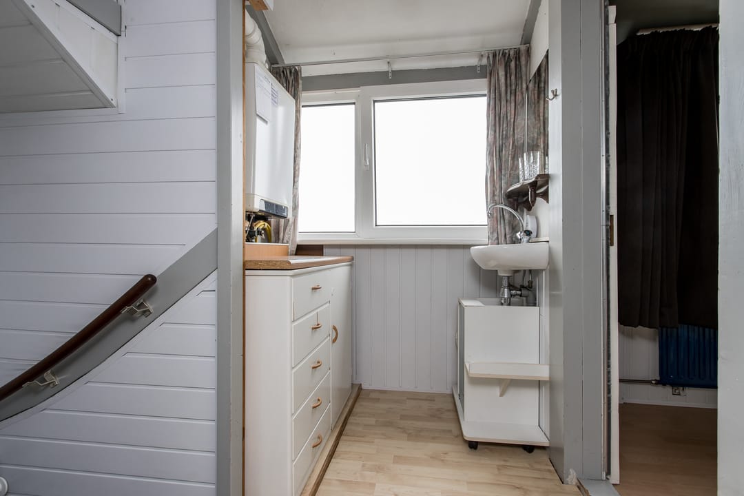 Photo 22 of Maarten Trompstraat 39