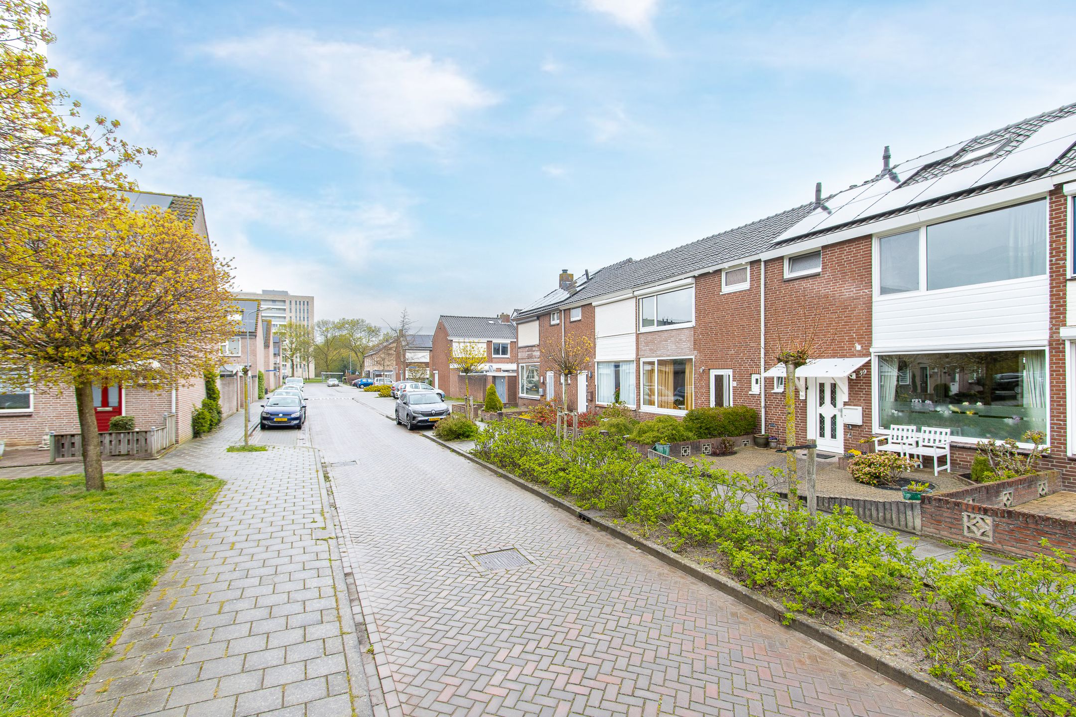 Photo 30 of Maarten Trompstraat 39