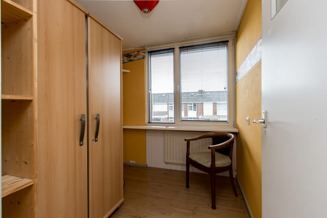 Photo 17 of Maarten Trompstraat 39