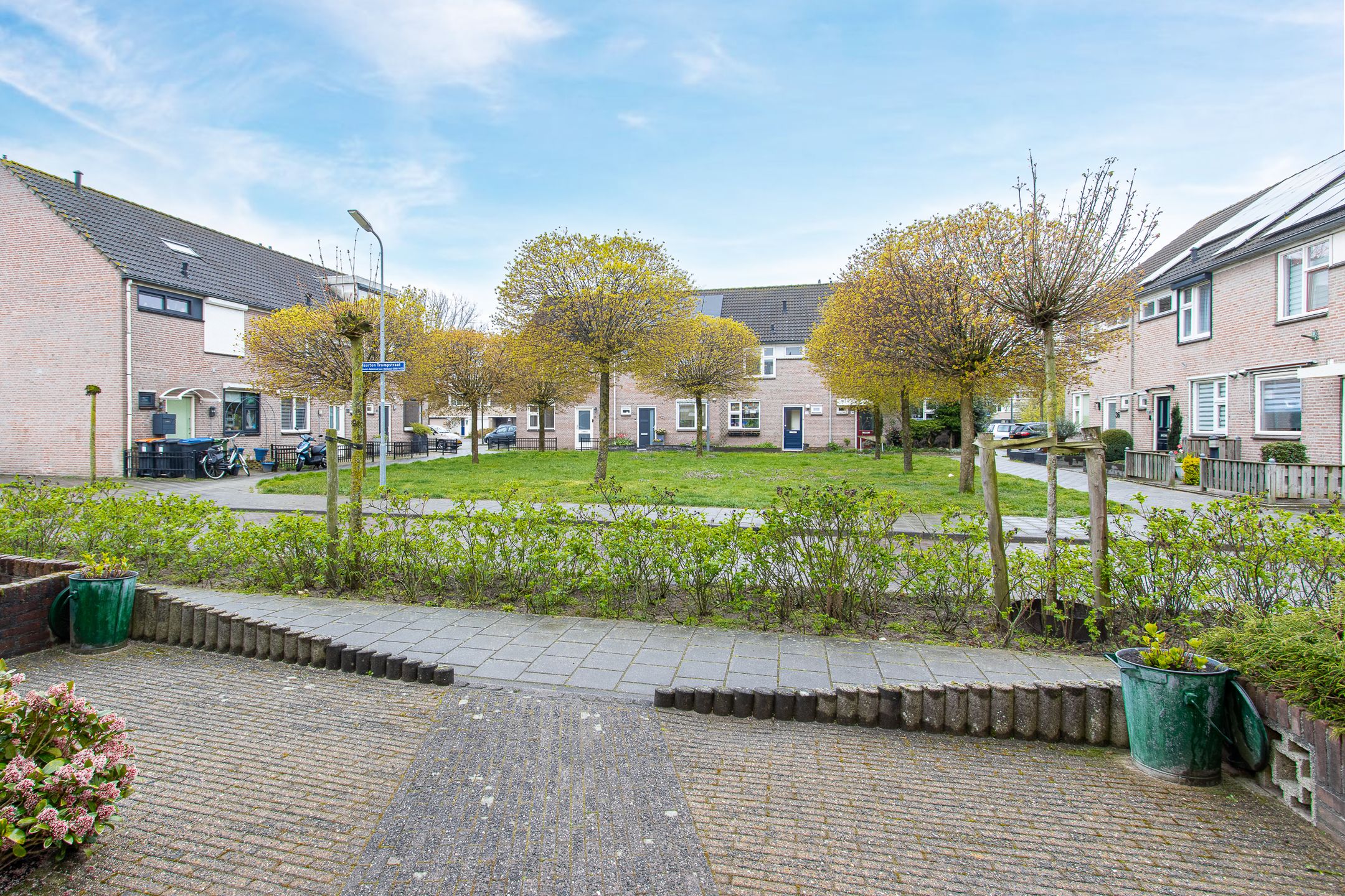 Photo 33 of Maarten Trompstraat 39