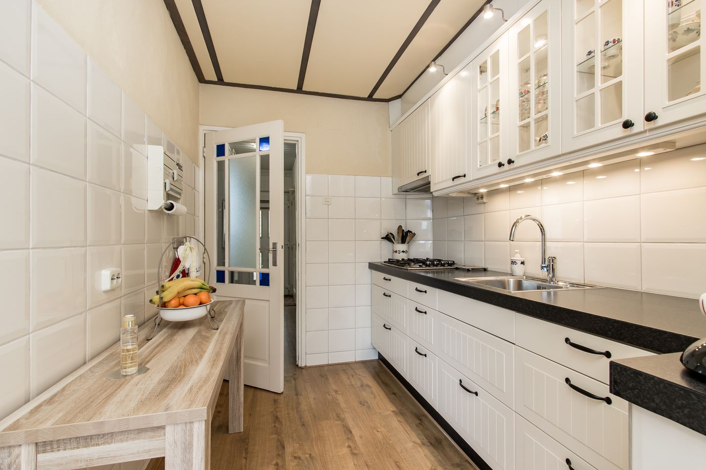 Photo 10 of Maarten Trompstraat 39