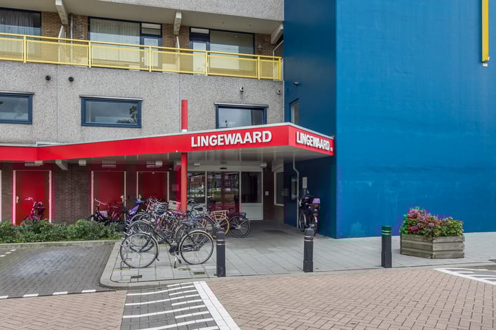 Foto 2 van Dokter van Stratenweg 221