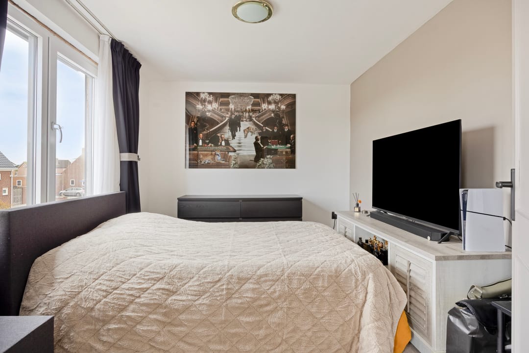 Detached Family Home with Garage and Spacious Garden in St. Willebrord — 22