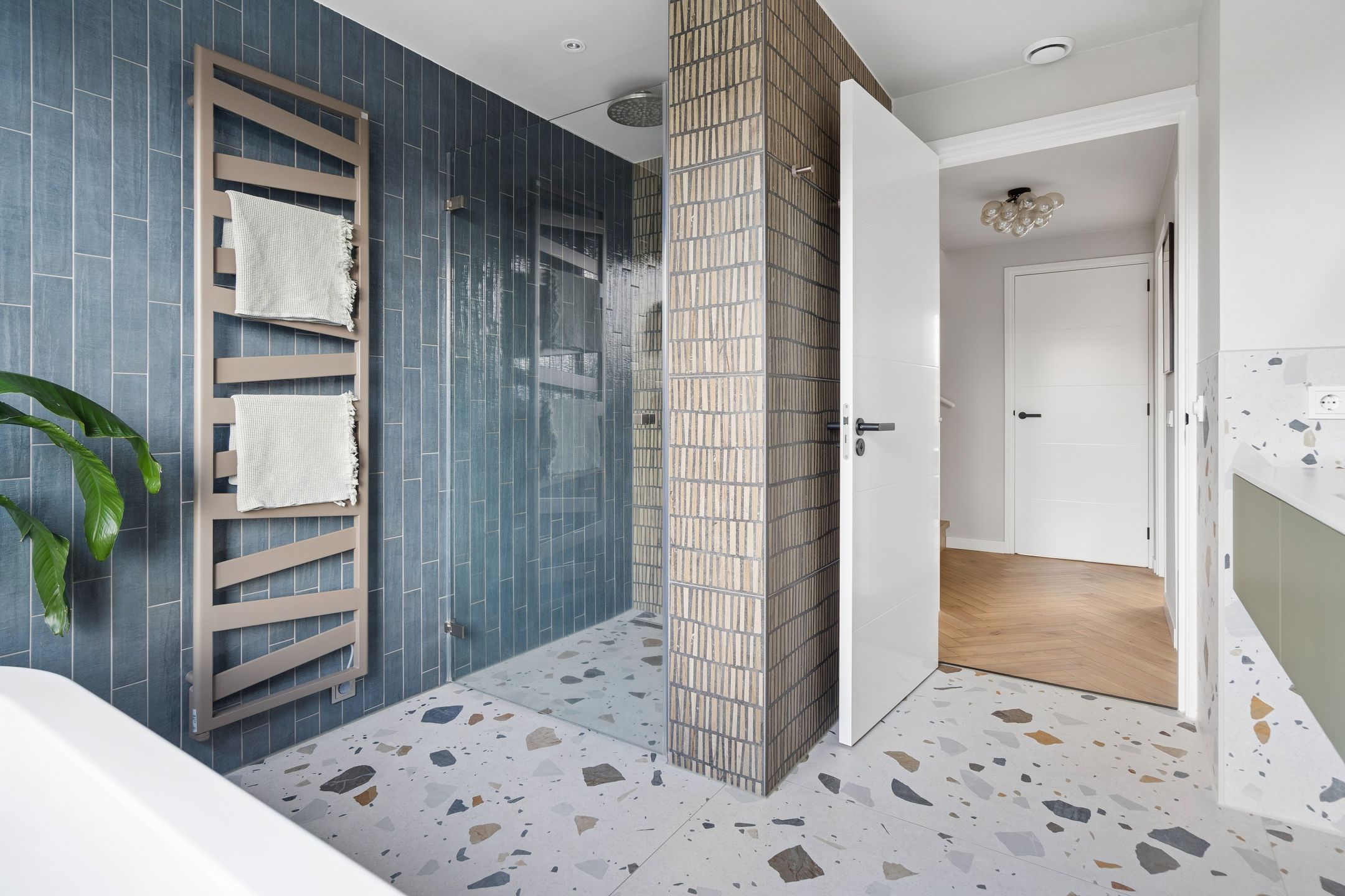 Foto 36 van Deken Heinenstraat 12